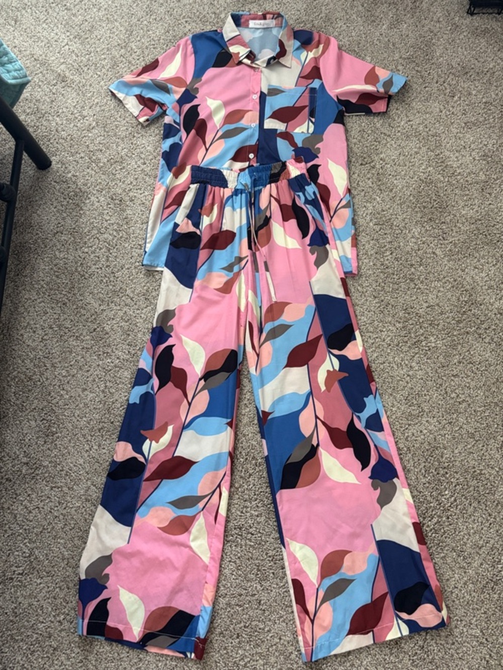 Wide-Leg Printed Lounge Pants in Pink Multi